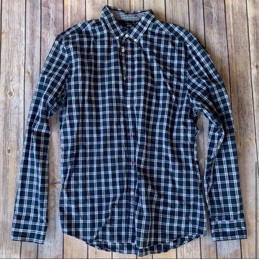 💥2 for $10💥 - Blue Plaid Button Down